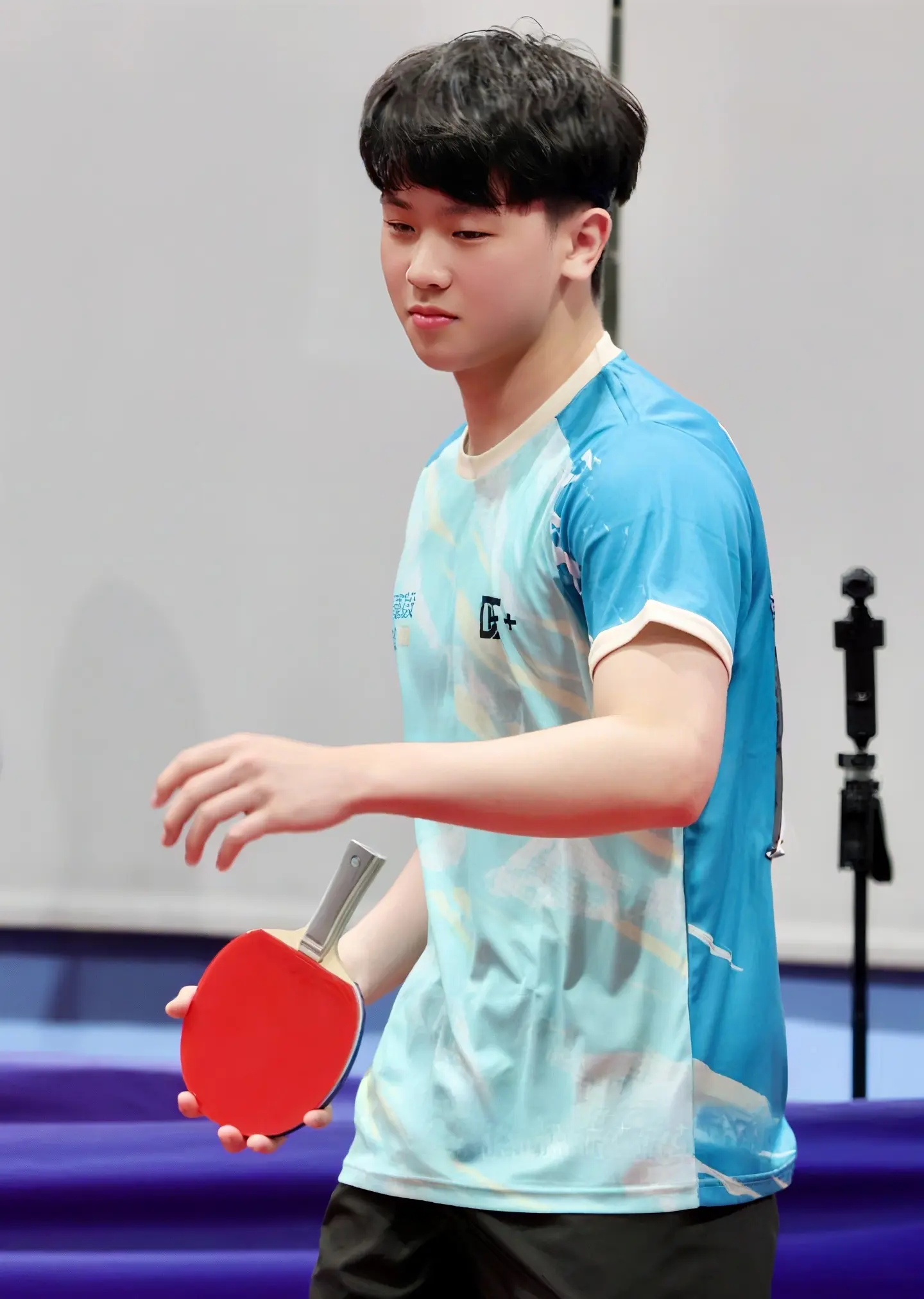 内赛场却有, 逆转 内赛场却有, 逆转