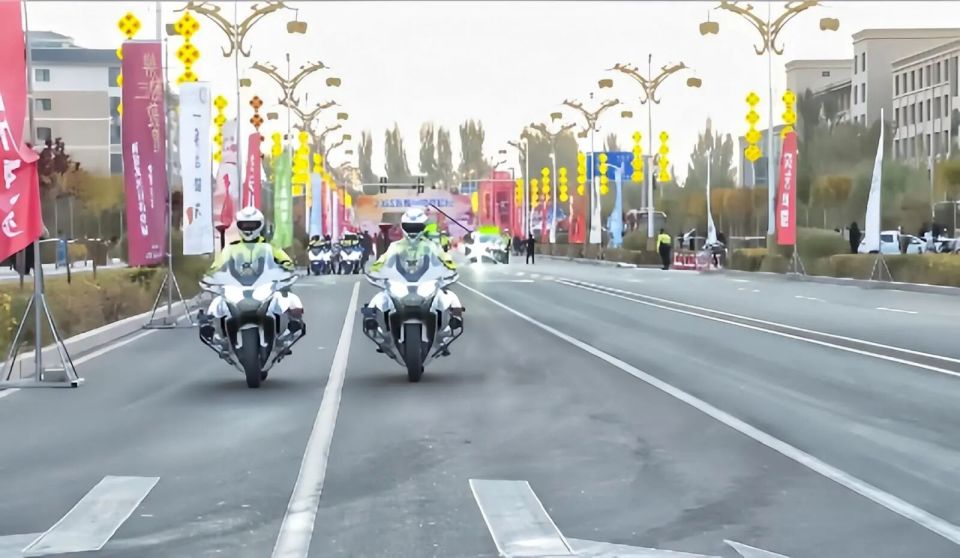 用脚步丈量, 敦煌半程马, vlNqt